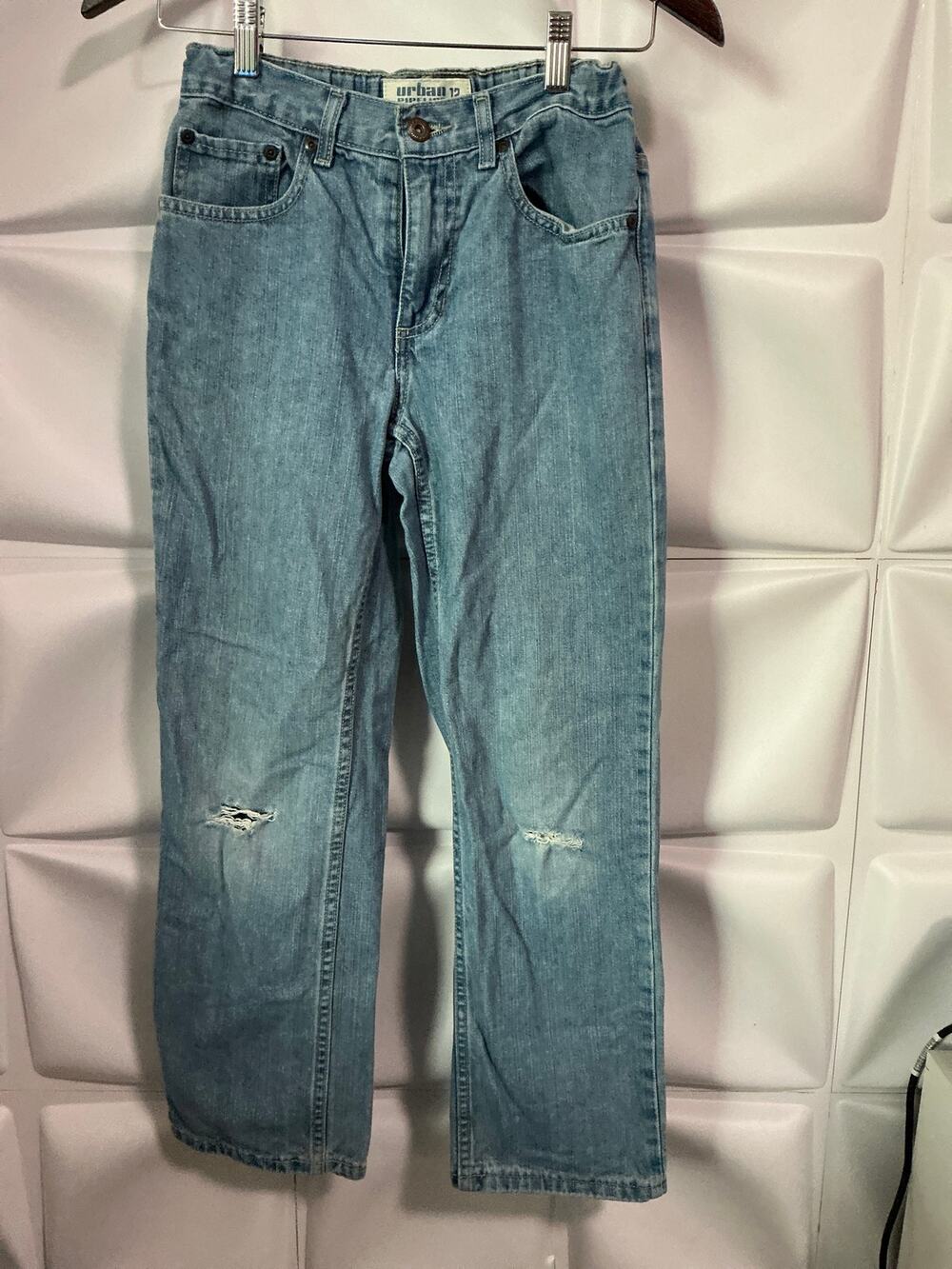 Urban Pipeline Boys Medium Wash Blue Distressed Denim Straight leg Jeans Size 12